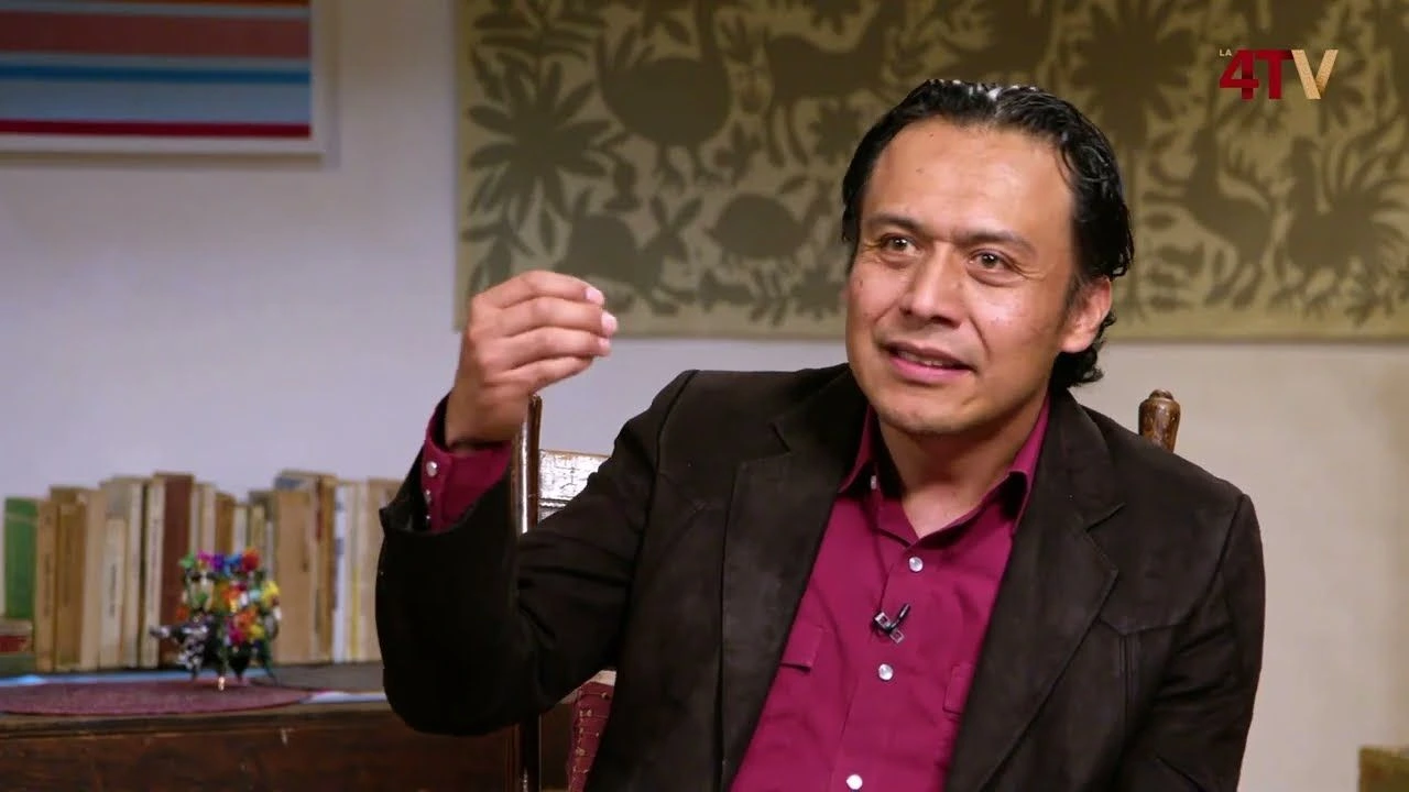 Marx Arriaga: ¿Quién es y por qué convoca comités para defender libros escolares?