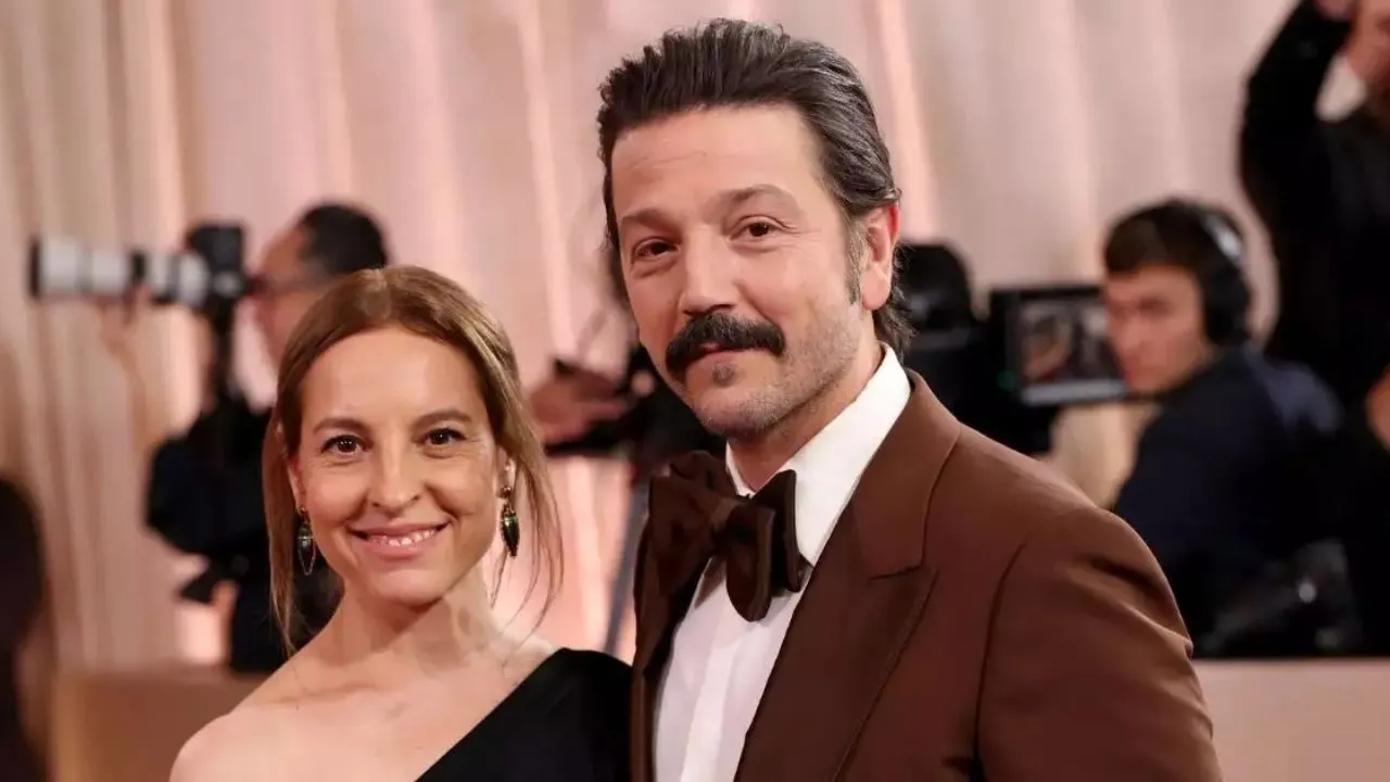 ¿Quién es el hijo de Marina de Tavira y cómo convive con la familia de Diego Luna?