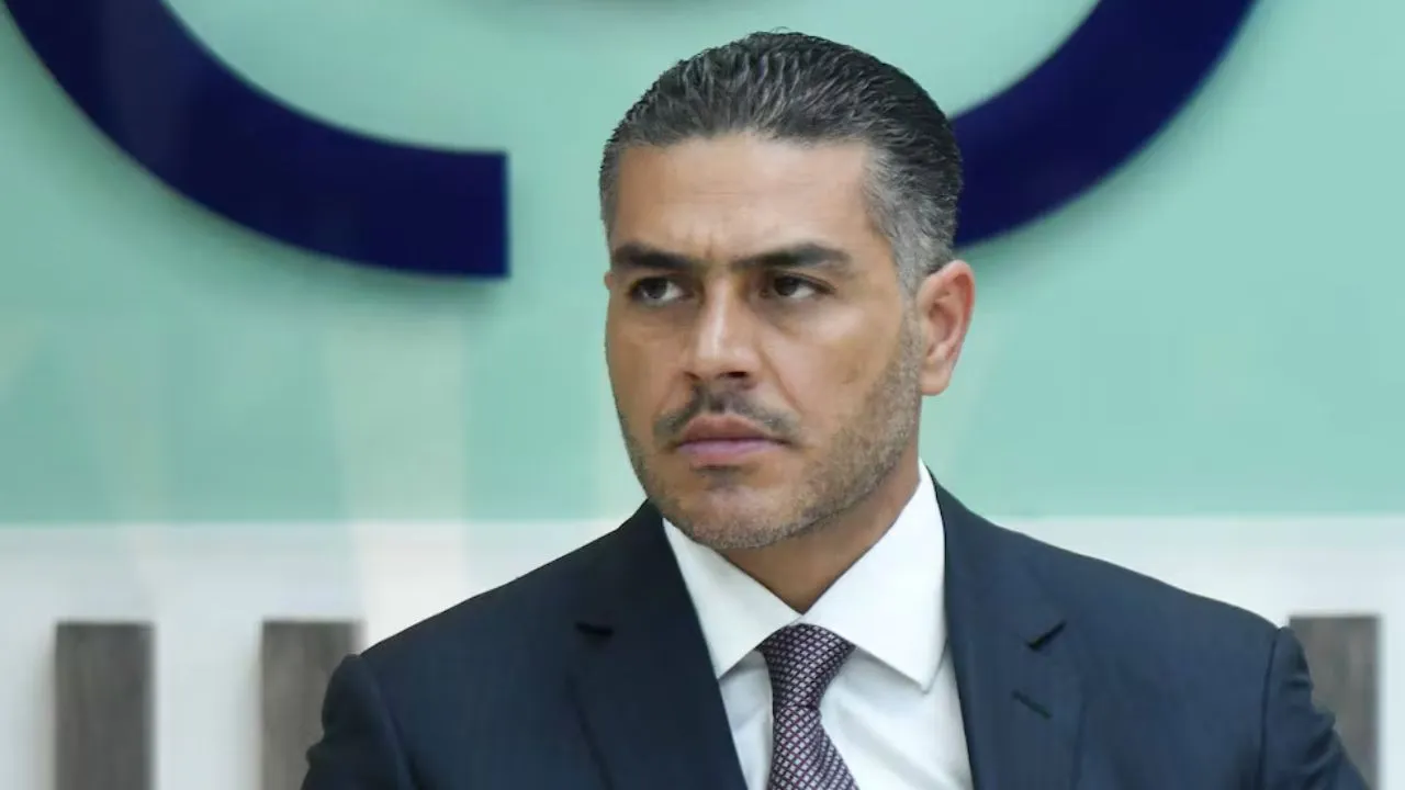 ¿Quién es la esposa de Omar García Harfuch? ¿está casado actualmente?